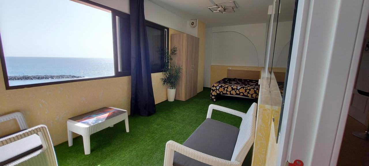 First Line Of The Ocean, 3 Bedrooms & Free Wifi Playa de las Americas  Exteriér fotografie