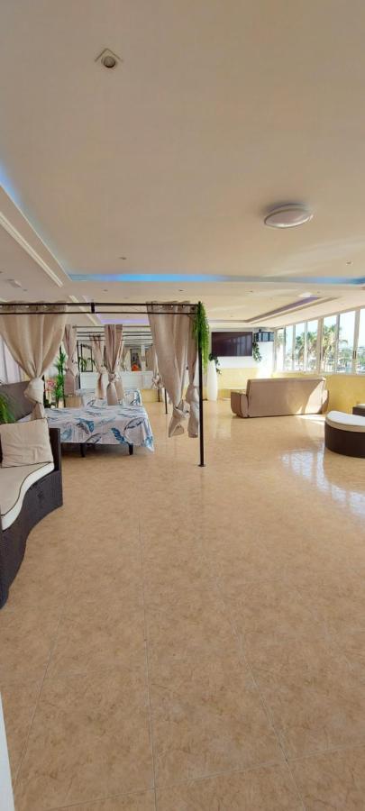 First Line Of The Ocean, 3 Bedrooms & Free Wifi Playa de las Americas  Exteriér fotografie