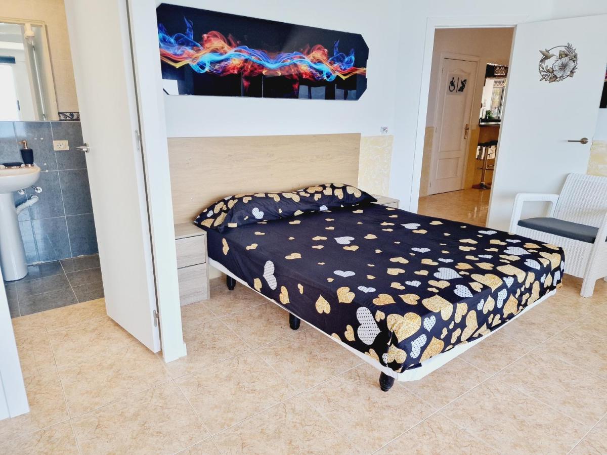 First Line Of The Ocean, 3 Bedrooms & Free Wifi Playa de las Americas  Exteriér fotografie